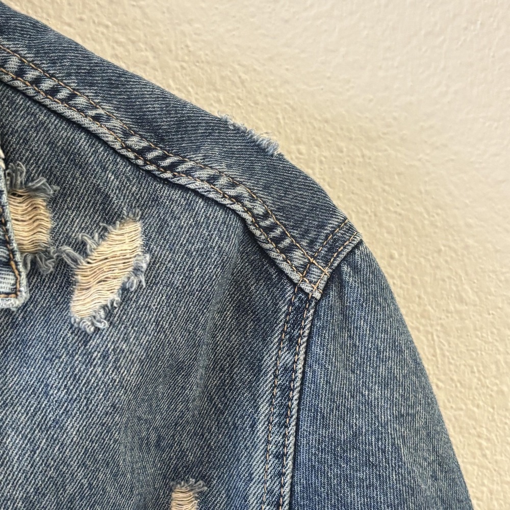 Free People We the Free Long & Lean Distressed Denim Jacket XS Oversized Trucker - Picture 7 of 14